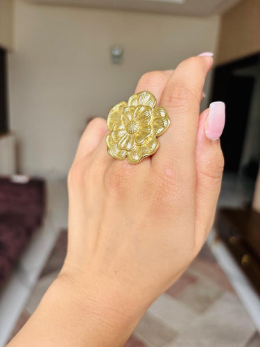 Flower Golden Ring